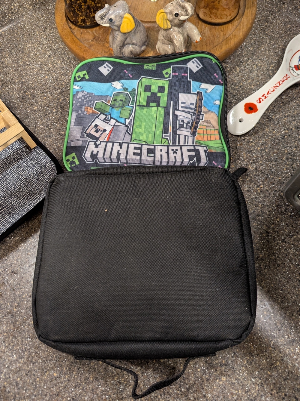 Mine Craft Theme Insulated Lunch Tote - Picture 8 of 12
